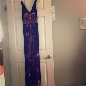 Long black and pink dress